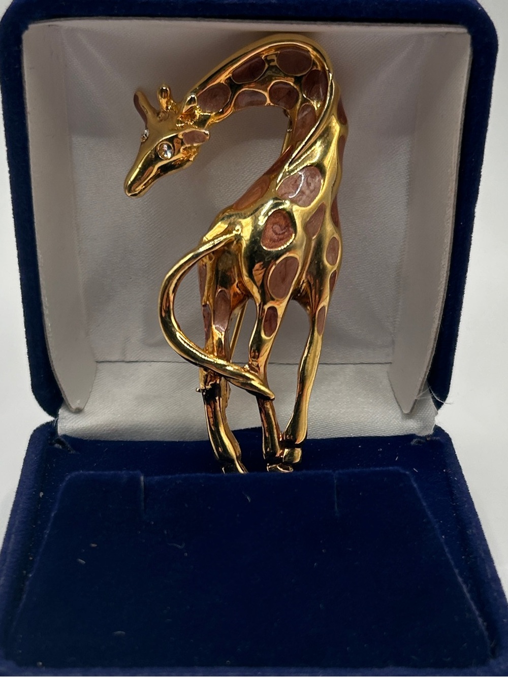 Gold Giraffe Brooch with Brown Enamel Crystal Accents - Picture 9 of 11